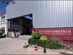 Eine Fabrik für Schwammschneidmaschinen in China gute Arbeit mittlere bis hohe Budgetanforderungen