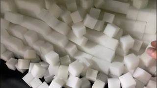 Hochleistungs-Schwammzerkleinerungsmaschine, Schaumrecyclinglösung