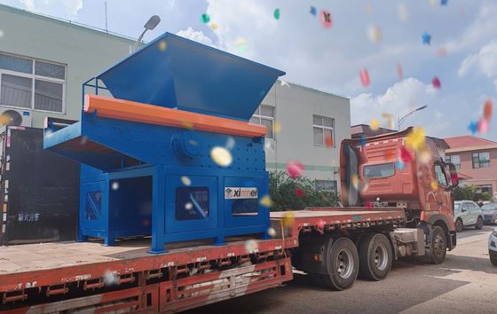 Baler-Verdichter Vollverpackter Rebonded Sponge 3-Tonnen-Schredder-Maschine Recycling-Schaum-Produktionslinie